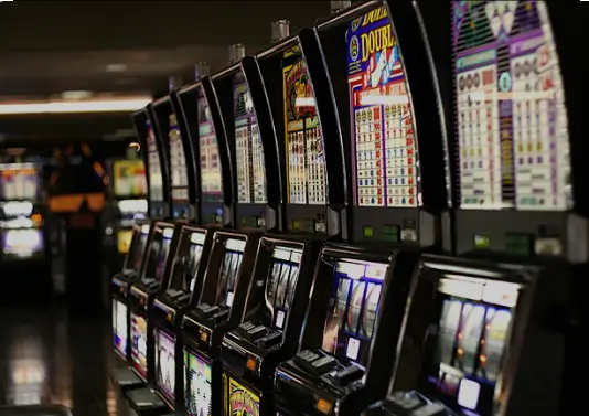 Học cách chơi Slot Machine như một người chuyên nghiệp với những gợi ý hữu ích